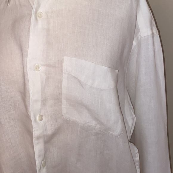 Banana Republic Linen Button Down - Picture 2 of 5